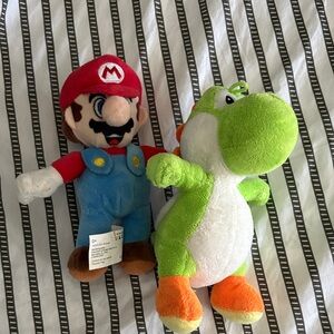 Nintendo Mario & Green Yoshi Plush Duo - Red, Blue, Green, Orange